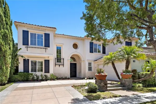 16 Regents, Newport Beach, CA 92660