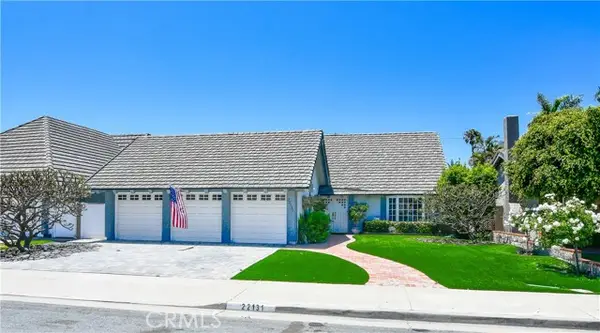 22131 Wood Island, Huntington Beach, CA 92646