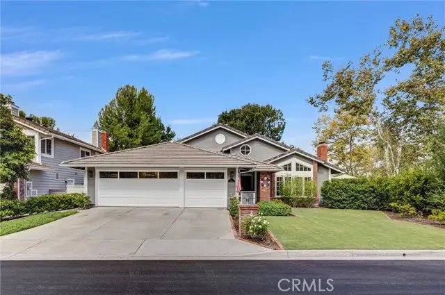 1 Pinewood, Coto De Caza, CA 92679 - #2