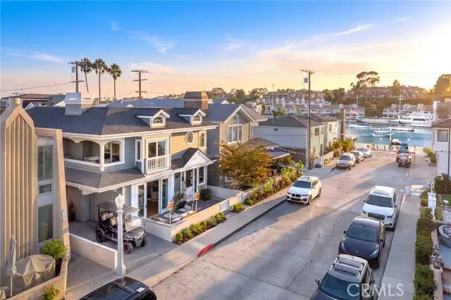327 Amethyst, Newport Beach, CA 92662 - #2