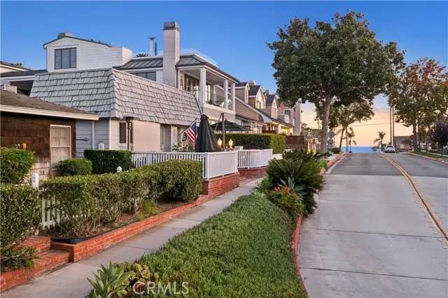 310 Fernleaf, Corona Del Mar, CA 92625 - #2