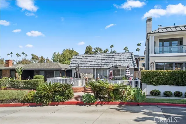 310 Fernleaf, Corona Del Mar, CA 92625 - #3