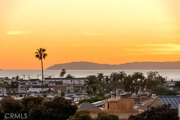 3501 Daffodil Avenue  #16, Corona Del Mar, CA 92625