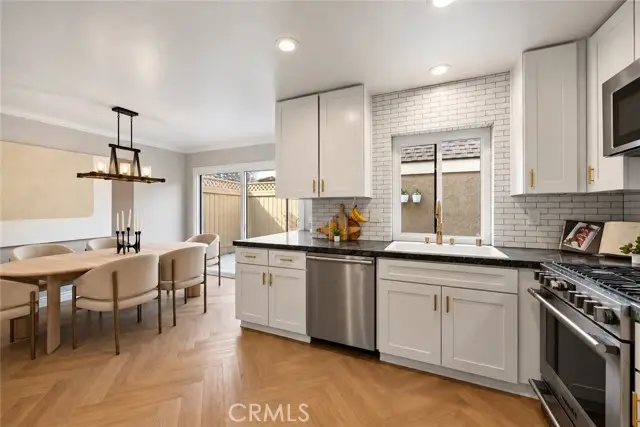 34 Starfish Court  #12, Newport Beach, CA 92663 - #3