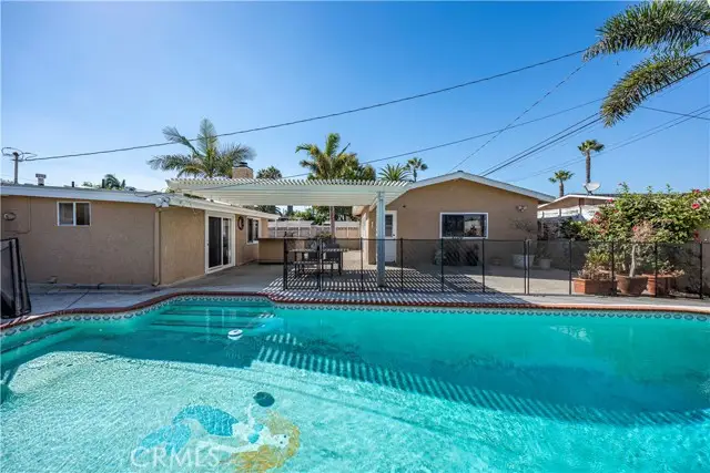 610 Bay Street, Costa Mesa, CA 92627 - #2