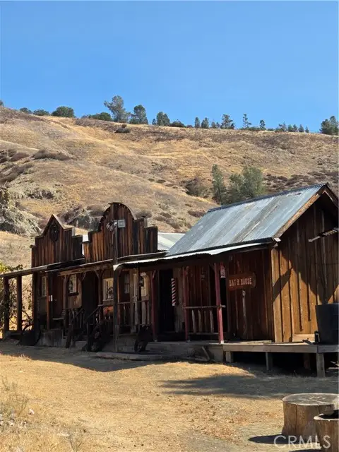 87573 Oak Street, Templeton, CA 93465