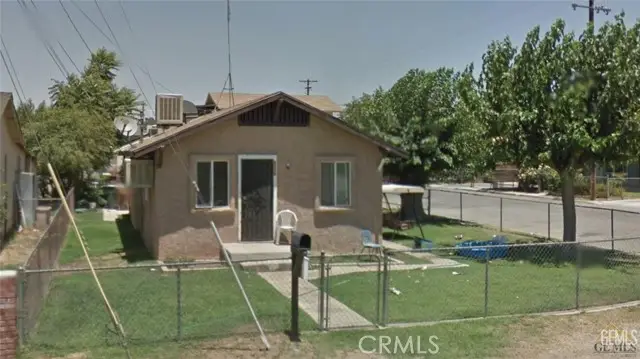 8712 Gail Marie Drive, Lamont, CA 93241 - #1