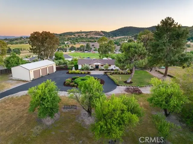 1015 Lost Springs, Paso Robles, CA 93446 - #2