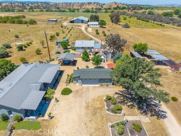 7865 Airport, Paso Robles, CA 93446