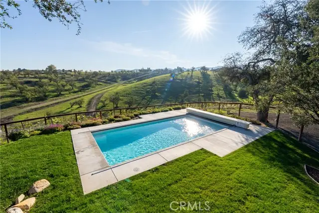 550 Villa Lots Rd, Paso Robles, CA 93446 - #2