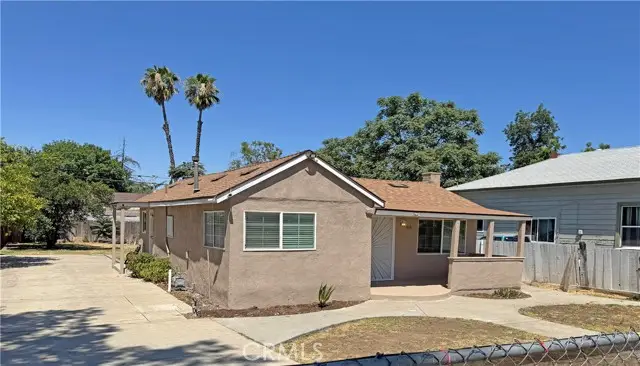 302 Jackson, Fresno, CA 93702 - #2