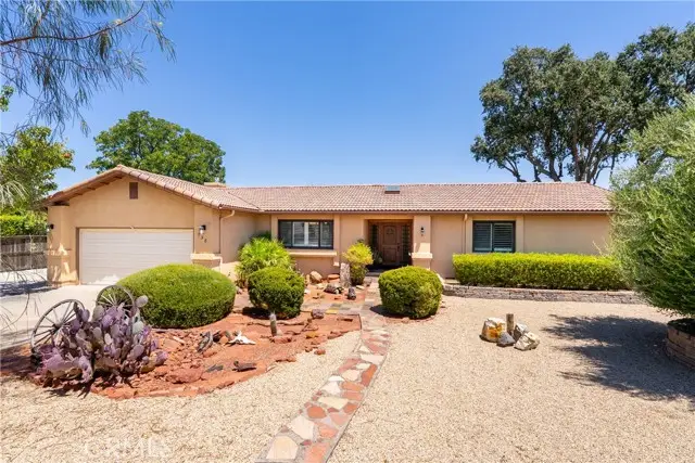 738 Orchard, Paso Robles, CA 93446 - #1
