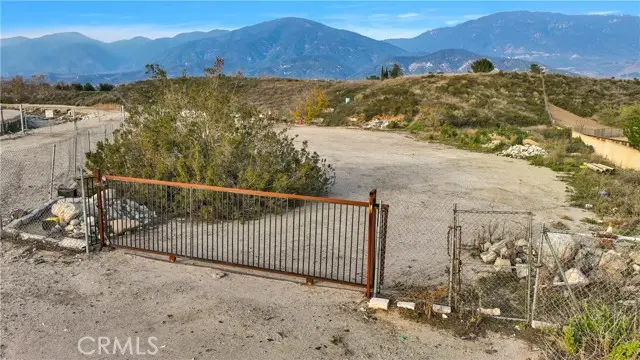 10 Kendall Dr, San Bernardino, CA 92407 - #2