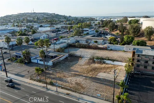 3527 Pacific Coast Hwy, Signal Hill, CA 90755 - #3