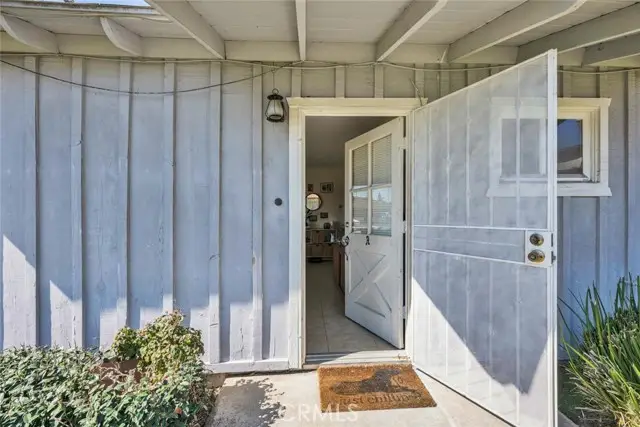 664 Center Street, Costa Mesa, CA 92627 - Image #3