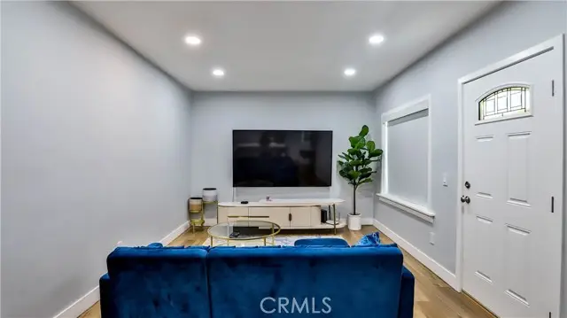 408 Flower Street, Santa Ana, CA 92703 - #3