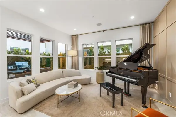 140 Reyes Alley, Lake Forest, CA 92630