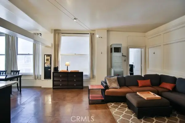 215 7th Street  #803, Los Angeles, CA 90014