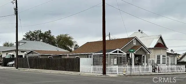 304 C Street, Needles, CA 92363 - Image #2