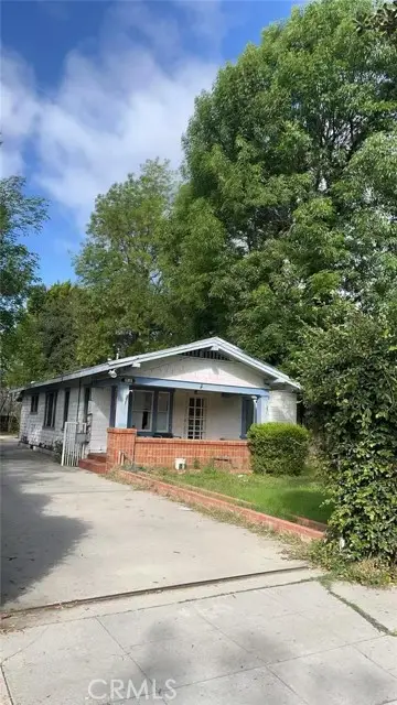 93 Craig Avenue, Pasadena, CA 91107