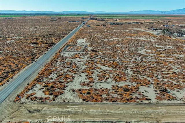 97 Ave Vic Ste, Lone Pine, CA 93545 - Image #2