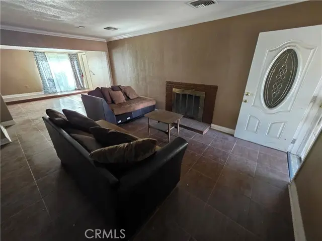 44108 Gadsden Avenue, Lancaster, CA 93534 - #3