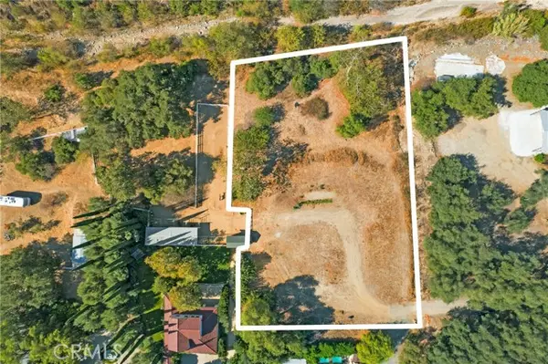 28052 Dalmatian, Silverado, CA 92676