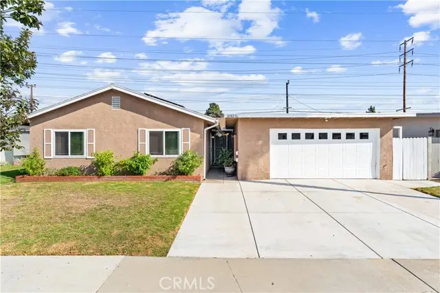 16582 Lucia Lane, Huntington Beach, CA 92647 - Image #1