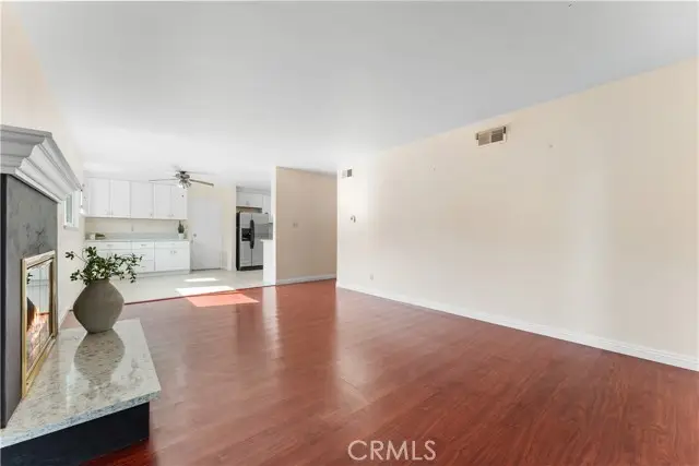 16582 Lucia Lane, Huntington Beach, CA 92647 - Image #3