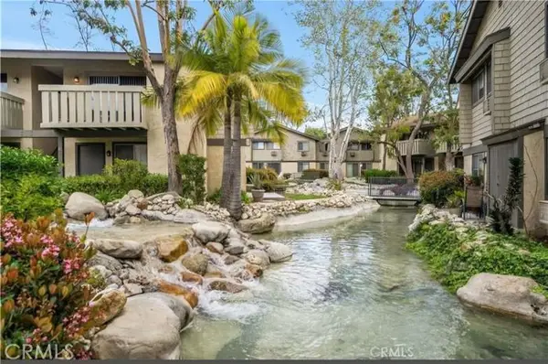 960 Bonita  #14, Pomona, CA 91767