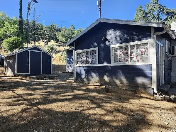 12767 Oakgrove Avenue, Clearlake Oaks, CA 95423