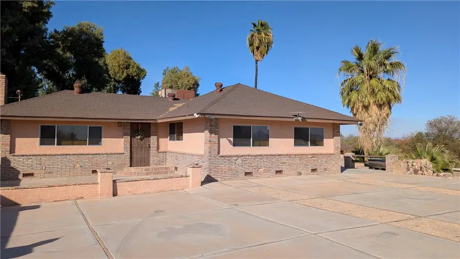 184 Clark Way, Palo Verde, CA 92266 - #2