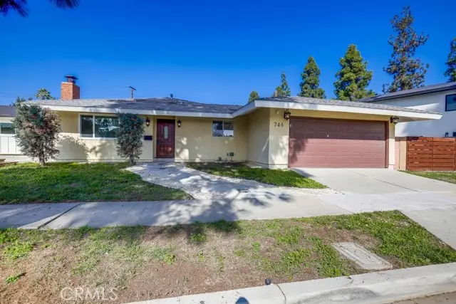 746 Hudson Avenue, Costa Mesa, CA 92626 - Image #2