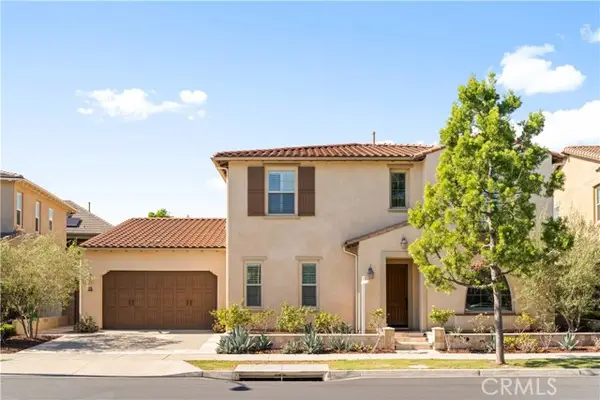 18 Windrow Road, Tustin, CA 92782
