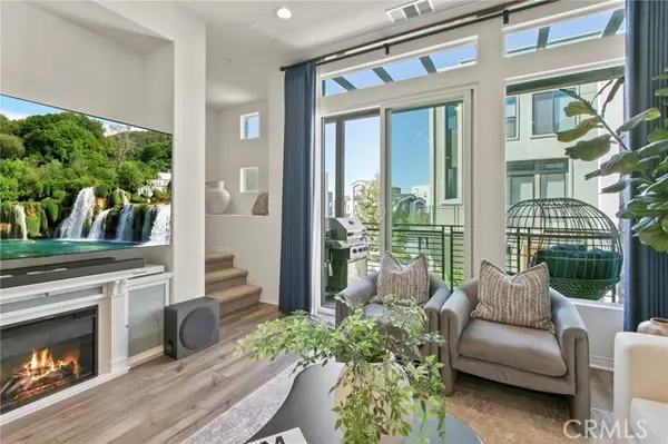 102 Sawbuck, Irvine, CA 92618