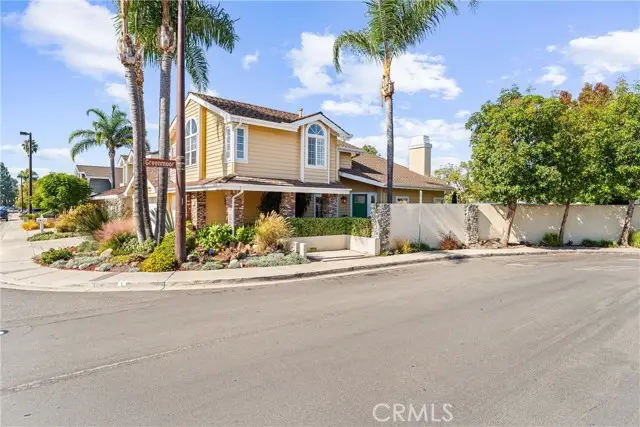 39 Foxboro, Irvine, CA 92614 - Image #3