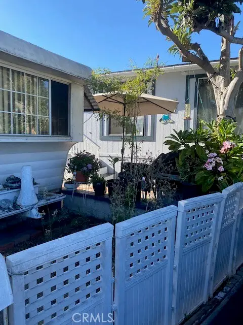 2767 1st Street  #26, Santa Ana, CA 92703