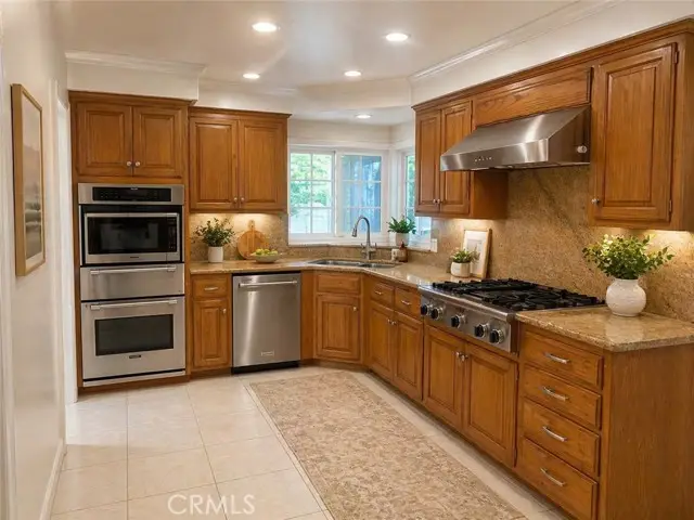 918 Cleveland Street, Orange, CA 92867 - #2