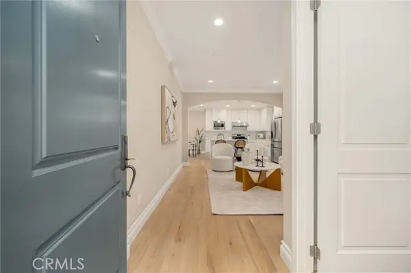 56 Strawberry, Irvine, CA 92620