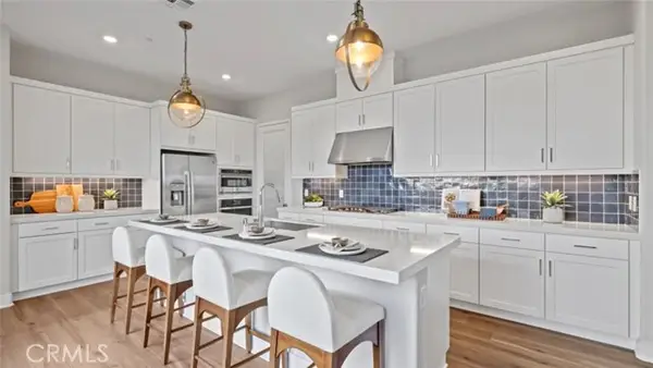 194 Billings, Irvine, CA 92618