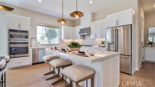 27445 Shining Willow Lane, Valencia, CA 91381