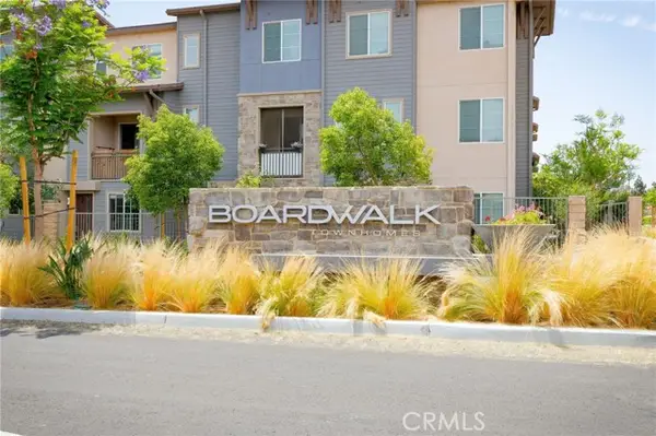 677 Savi Drive  #103, Corona, CA 92878