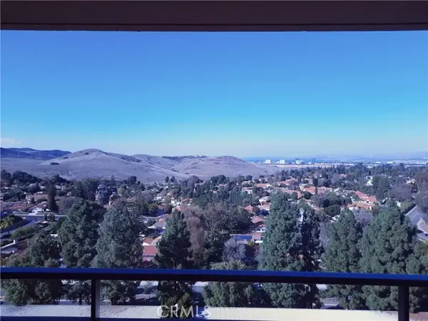 24055 Paseo Del Lago  #913, Laguna Woods, CA 92637