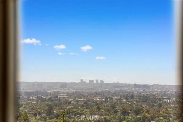 12284 Circula Panorama, Santa Ana, CA 92705