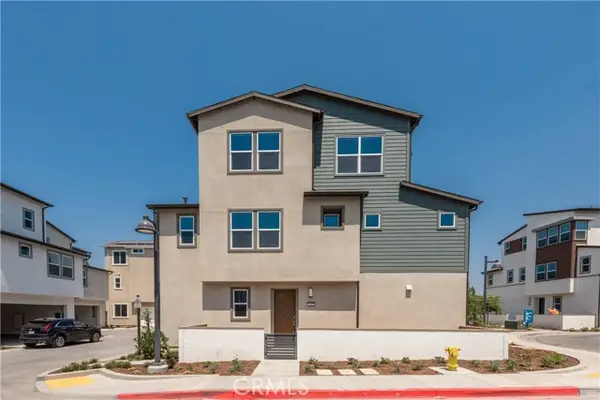 363 Proctor, Irvine, CA 92618