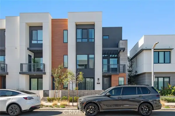 16321 Veterans Way, Tustin, CA 92780