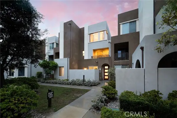 217 Magnet, Irvine, CA 92618