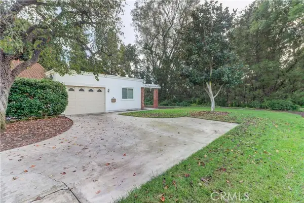 3352 Bahia Blanca  #B, Laguna Woods, CA 92637