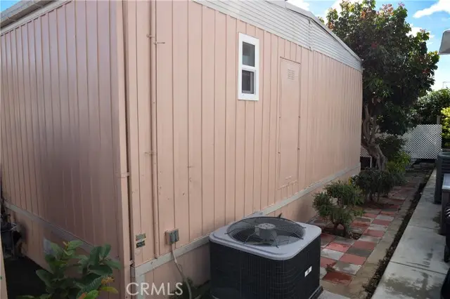 46 Malaga Street, Tustin, CA 92780 - Image #3