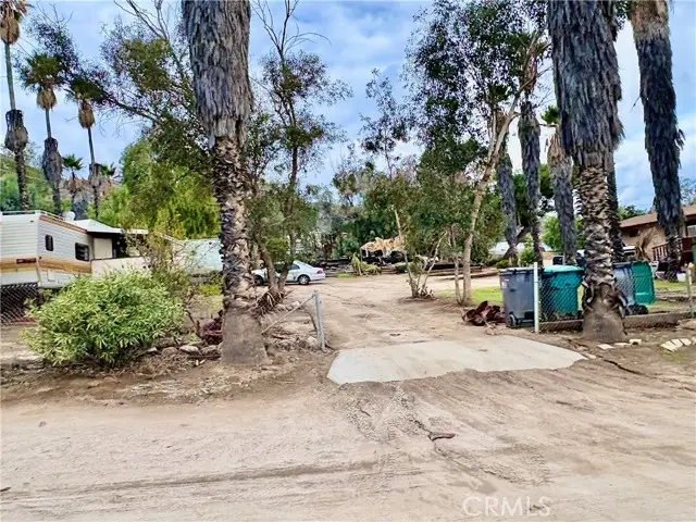 33510 Beverly, Hemet, CA 92545 - Image #2